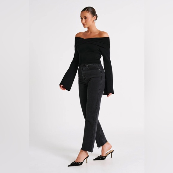 NWT Meshki Marlisa Off-Shoulder Twist Top - Black - Picture 3 of 5